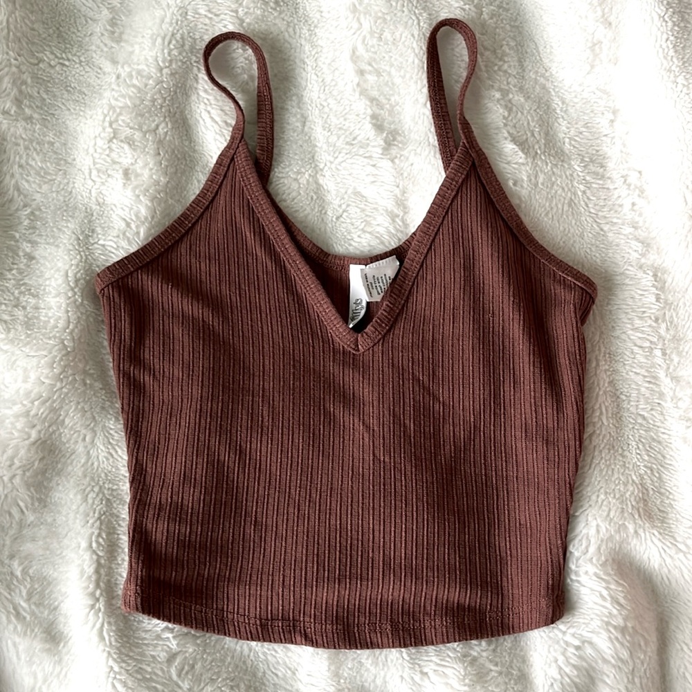 Tilly’s brown tank top